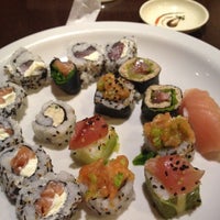 Foto tirada no(a) Osanai Temaki &amp;amp; Sushi por Luísa S. em 6/23/2012