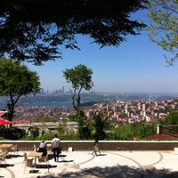 5/1/2012 tarihinde Serkan M.ziyaretçi tarafından Desde Cafe &amp;amp; Restaurant'de çekilen fotoğraf