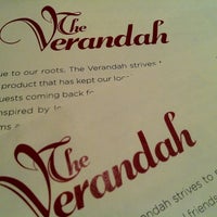 รูปภาพถ่ายที่ Verandah Restaurant โดย Austin เมื่อ 2/19/2012