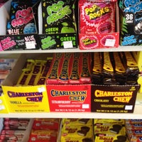 Foto scattata a Old Port Candy Co. da Greg P. il 8/16/2012