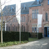 Photo taken at Groeningemuseum by Musea Brugge on 3/28/2012