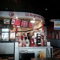 Photo taken at Lil Burgers by Dan L. on 5/19/2012