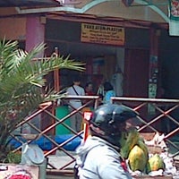Photo taken at Pasar Kedoya by indra on 6/30/2012