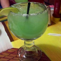 Foto scattata a Camino Real Mexican Restaurant da Jessica L. il 1/12/2012
