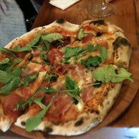 8/5/2012 tarihinde Matias B.ziyaretçi tarafından Green Pizza'de çekilen fotoğraf