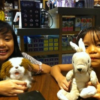 Photo taken at The Coffee Bean &amp; Tea Leaf by Aleth D. on 3/17/2012