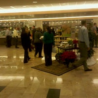 Photo taken at JPMorgan Chase by Karreno on 12/13/2011