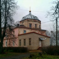 Photo taken at Усадьба Свиньиных-Козловских by Andrey K. on 10/29/2011