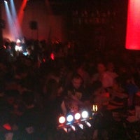 Foto tomada en Liquor Store Ste-Foy, Resto-Nightclub  por DJ AzYz B. el 10/12/2011