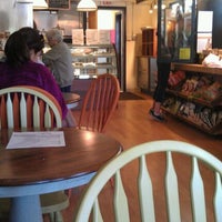 5/17/2012にGlen W.がGood Karma Cafeで撮った写真