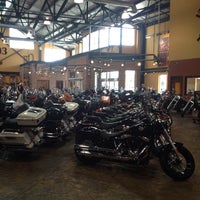 Foto tirada no(a) Mad River Harley-Davidson por @jeffreydepp em 4/19/2012