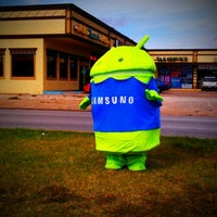 Photo taken at Cricket Wireless by Eric S. on 11/12/2011