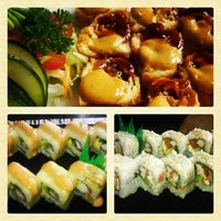 Photo taken at Sushi Itto by Josh M. on 8/18/2012