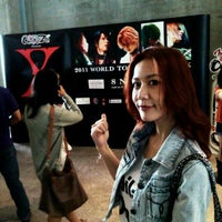 Photo taken at X JAPAN 2011 WORLD TOUR IN BANGKOK by AYK_Yui on 11/8/2011