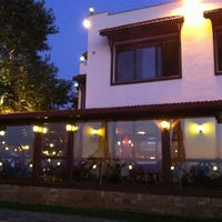 Photo taken at Şato Restaurant by BUL€NT C. on 6/18/2012