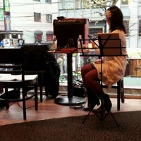 Photo taken at Starbucks Coffee 六本木店 by OTN on 2/25/2012