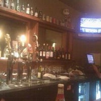 Photo taken at South End Bar &amp;#39;N&amp;#39; Grill by Jen R. on 3/11/2011