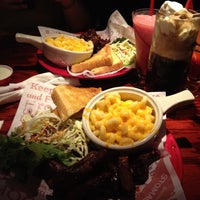 Photo taken at Red Robin Gourmet Burgers and Brews by Glee M. on 4/16/2012