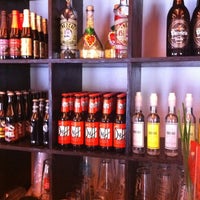 Photo taken at Cerveceria La Fabrica Roma by Samuel P. on 2/1/2012