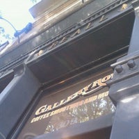 10/16/2011にPaul J.がGallery Row Coffeeで撮った写真