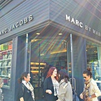 Photo taken at Marc Jacobs - Closed by Leo L. on 9/30/2011