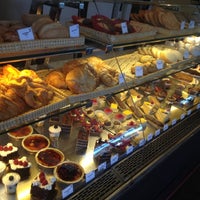 7/8/2012にBrett C.がChampagne French Bakery Cafeで撮った写真