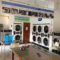Photo taken at Wonder Wash Laundry by Иван М. on 8/19/2012