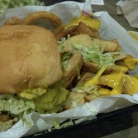 Photo taken at Fuddruckers by A.C. S. on 6/17/2012