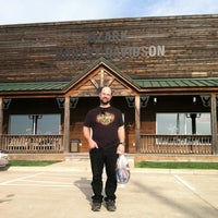3/27/2012 tarihinde Beth T.ziyaretçi tarafından Ozark Harley-Davidson'de çekilen fotoğraf