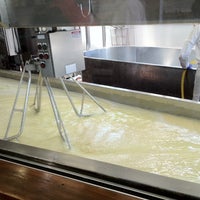 Photo taken at Beecher&amp;#39;s Handmade Cheese by Michi🍣 on 6/11/2012