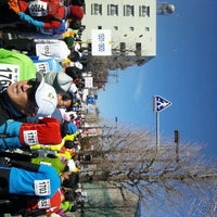 Photo taken at 青梅マラソンスタート地点 by wkobayashi on 2/19/2012