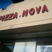 Photo taken at Pizza Nova by CLAUDIA SEKC H. on 7/21/2012