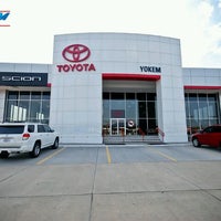 Photo prise au Yokem Toyota Service par Yokem T. le6/4/2012