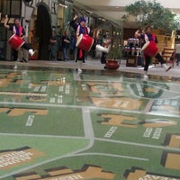 Das Foto wurde bei Knoxville Center Mall von Undividedattn -. am 4/28/2012 aufgenommen