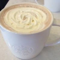 Photo taken at Starbucks by Manfred G. on 7/29/2012