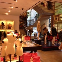 Photo taken at Juicy Couture by Ian K. on 8/26/2012