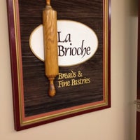 Снимок сделан в La Brioche Bakery пользователем Phayvanh L. 7/25/2012