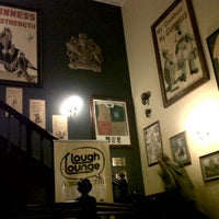 4/24/2012 tarihinde Eva H.ziyaretçi tarafından The Elephant British Pub'de çekilen fotoğraf