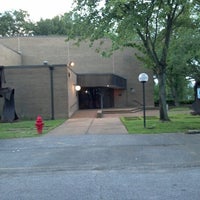 Foto scattata a Theatre Memphis da Becky il 9/1/2012