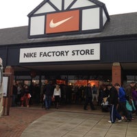 nike factory store cheshire oaks