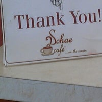 รูปภาพถ่ายที่ 2Schae Café โดย Richard A. เมื่อ 6/20/2012