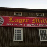 Снимок сделан в Lager Mill Beer Store &amp; Brewing Museum пользователем Timothy H. 10/8/2011