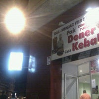 Photo taken at Pak Doner Kebab by Eduard V. on 6/11/2011