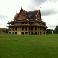 Photo taken at Assembly Hall by Noraputh U. on 10/17/2011