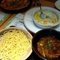 Photo taken at Sガスト 武蔵小杉店 by Yoshiki U. on 7/31/2011