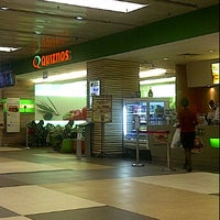 Photo taken at Quiznos by Swanny W. on 4/14/2012