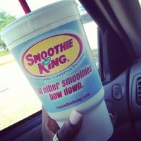 Photo taken at Smoothie King by Trine H. on 4/5/2012