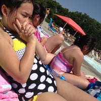 6/27/2012 tarihinde Rosie C.ziyaretçi tarafından Nahas Aquatic Center'de çekilen fotoğraf