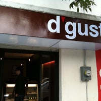 Photo taken at D&amp;#39;gusto pastelería by Andrea O. on 10/3/2011