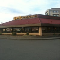 Photo taken at Shari&amp;#39;s Cafe and Pies by Jim S. on 4/3/2012